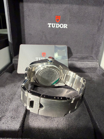 Tudor Black Bay Heritage 41 – Ref. 79230B Schwarzes Zifferblatt · Blaue Lünette · 2023 · Full Set