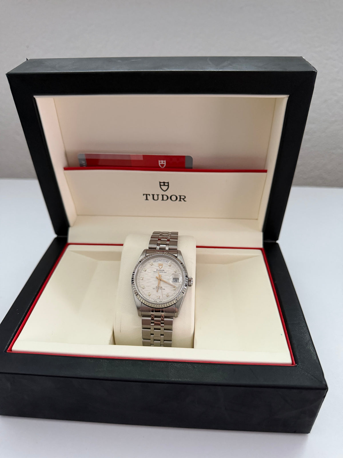 Tudor Prince Day-Date Ref. 76213 Zifferblatt Weißes Leinen mit Diamanten