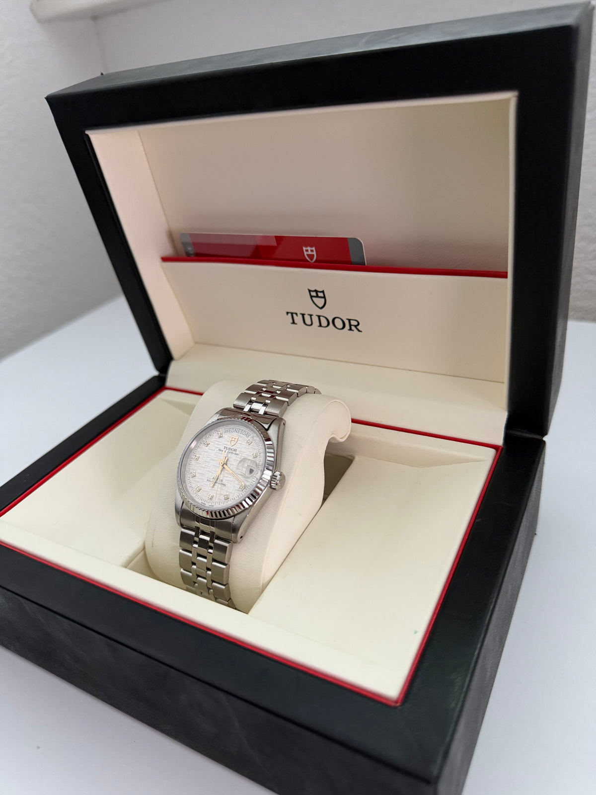Tudor Prince Day-Date Ref. 76213 Zifferblatt Weißes Leinen mit Diamanten